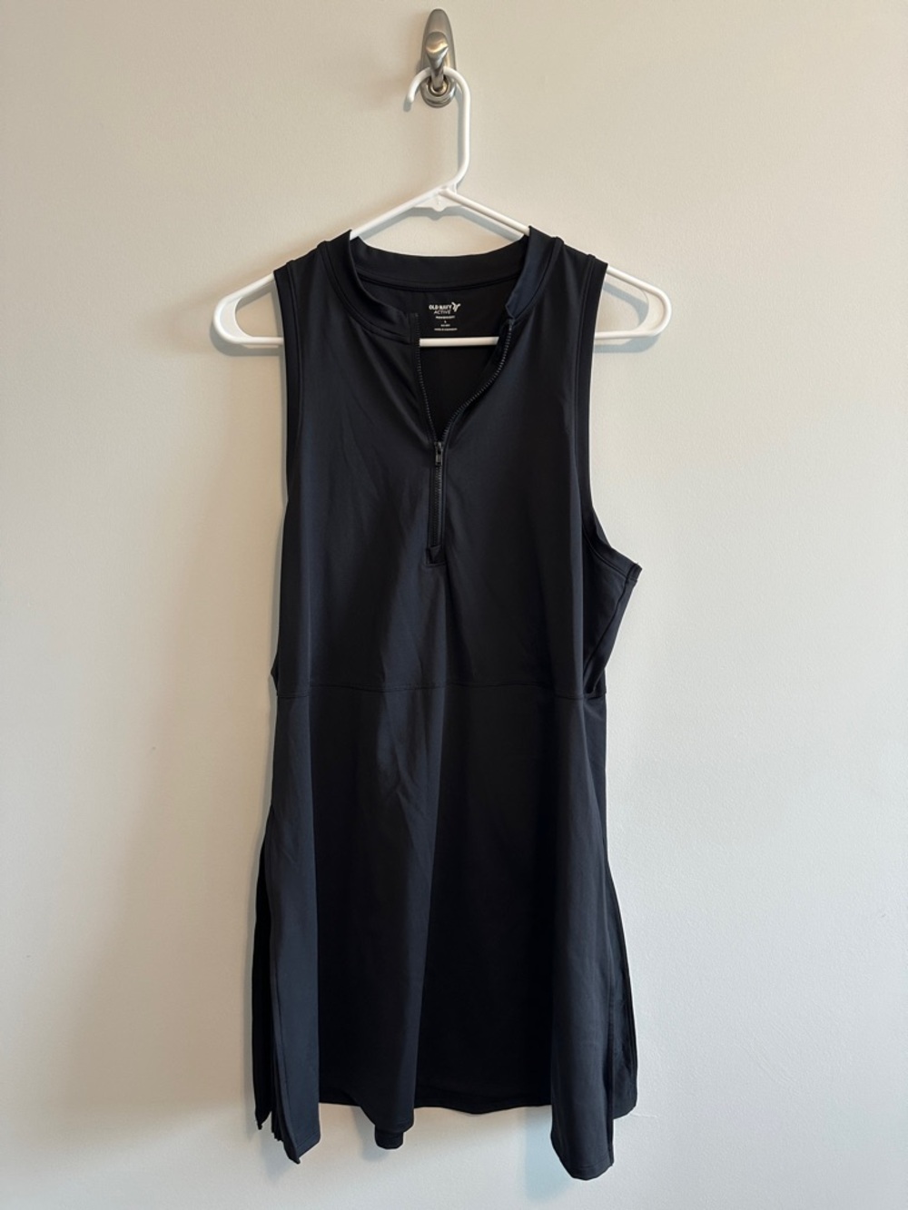 Old Navy Active Powersoft Go-Dry Active Dress Size L